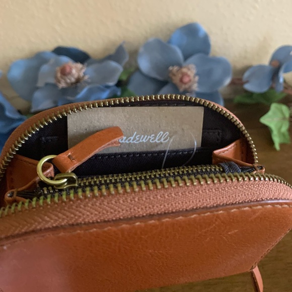 💥SOLD!! Madewell Leather Wallet - Picture 7 of 7